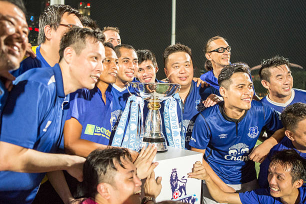 更是着眼于 更是着眼于