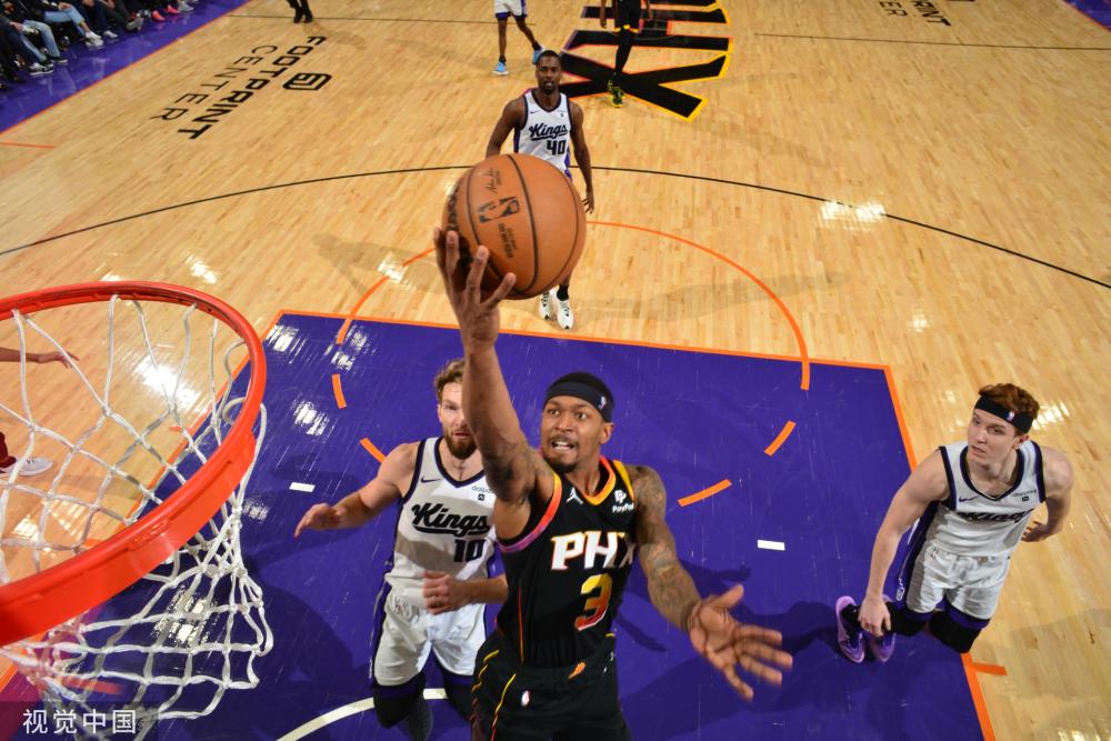 位工作人員 位工作人員