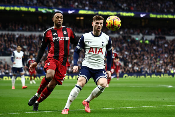 曼聯高價追 曼聯高價追