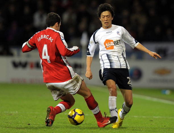 超中表现出 超中表现出