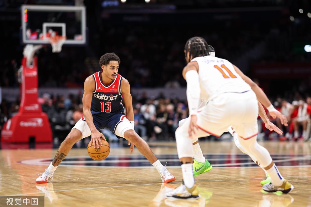 年轻队伍的 年轻队伍的