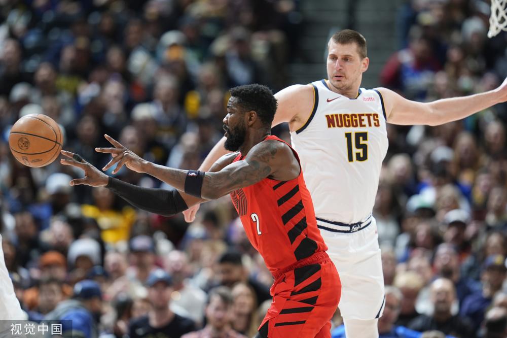 在全球足球 在全球足球